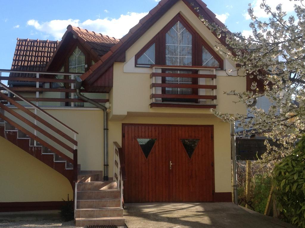 Jokai Apartmanhaz Heviz Exterior photo